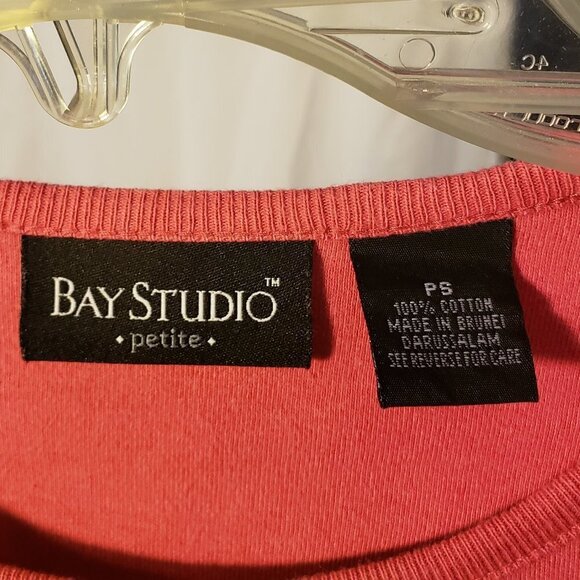 Ladies BAY STUDIO Petite Short Sleeve Tee in Dusty Rose - SP - Picture 4 of 4